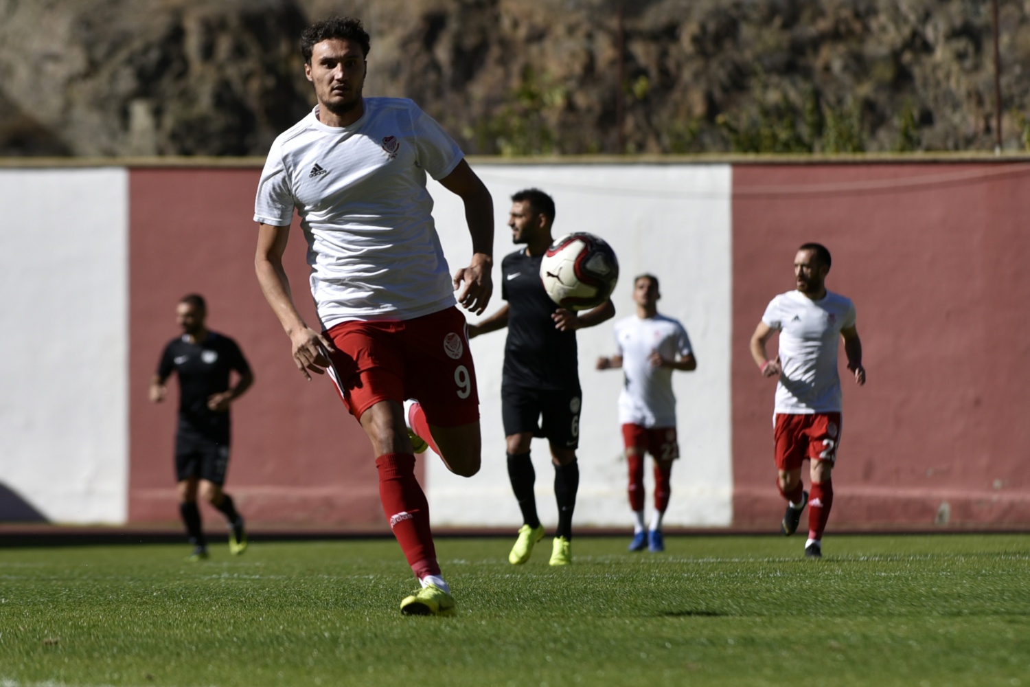 Gümüş son dakikada yıkıldı: 0-1 24