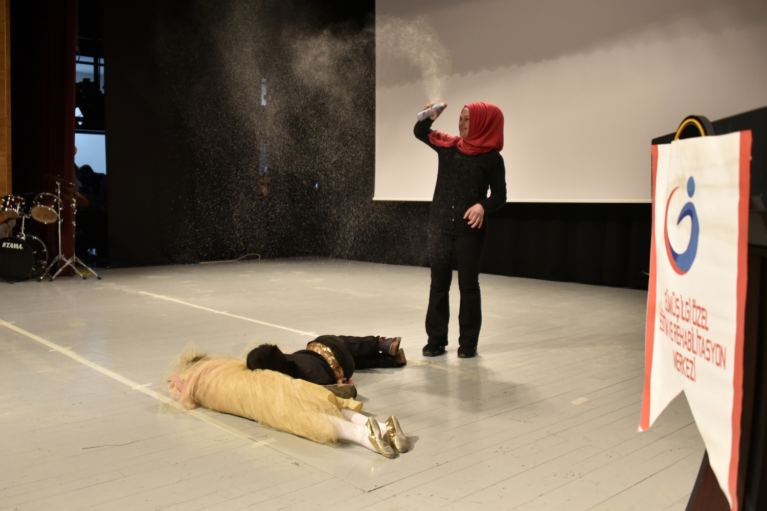 Gümüşhane’de özel öğrencilerden özel gösteri 50