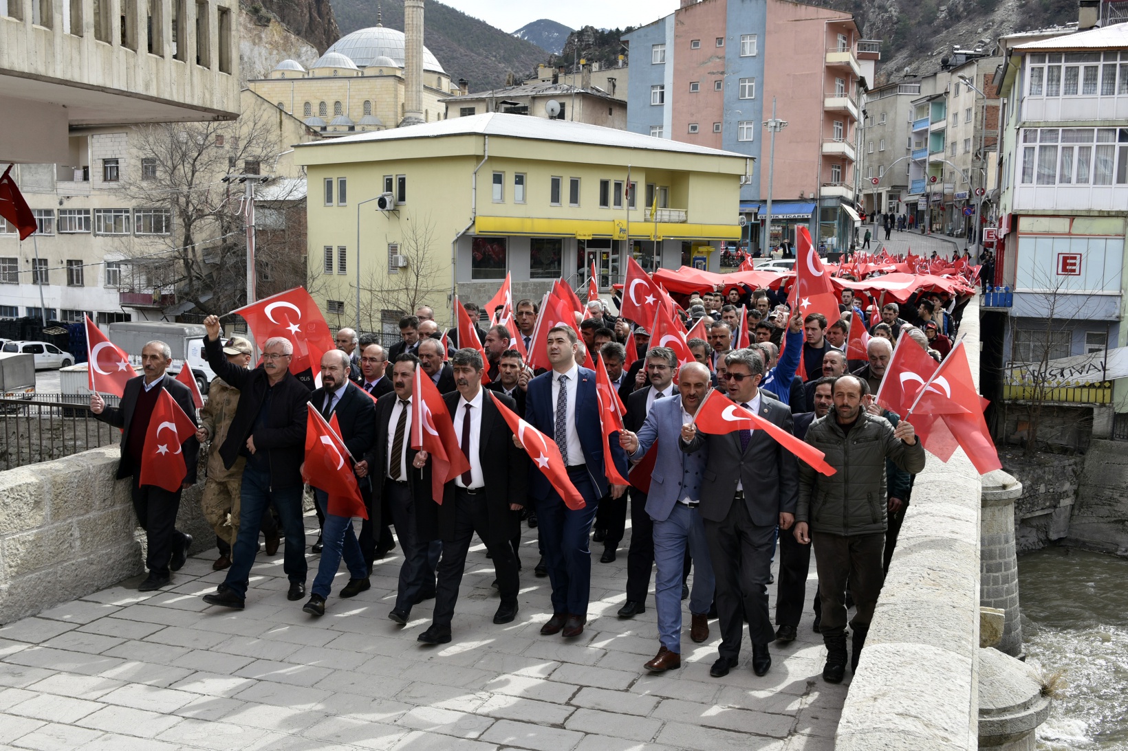 Torul’da Mehmetçiğe destek yürüyüşü 23