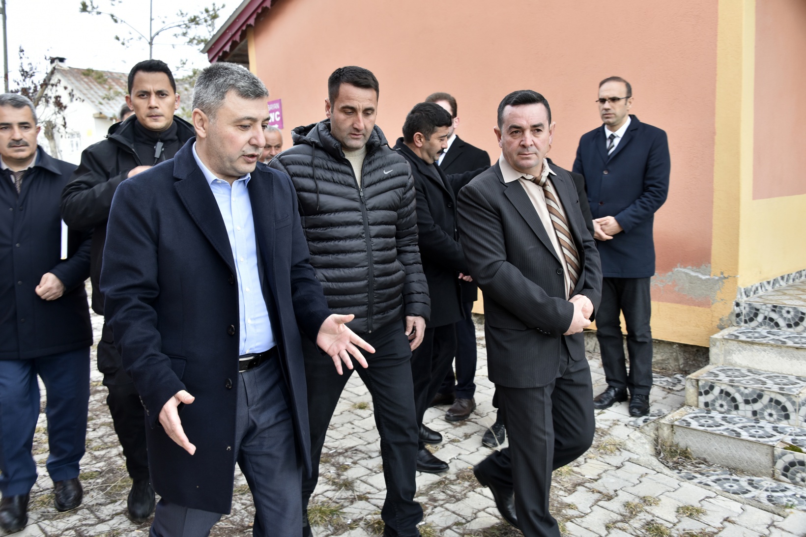 Vali Tanrısever köy ziyaretlerine Şiran'la devam etti 15