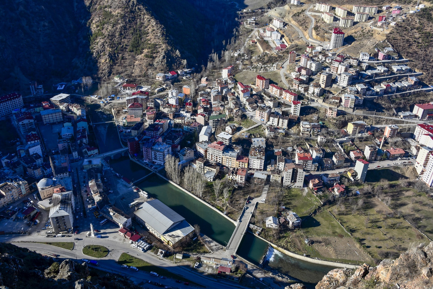 Torul Kalesi cam seyir terası büyülüyor 9