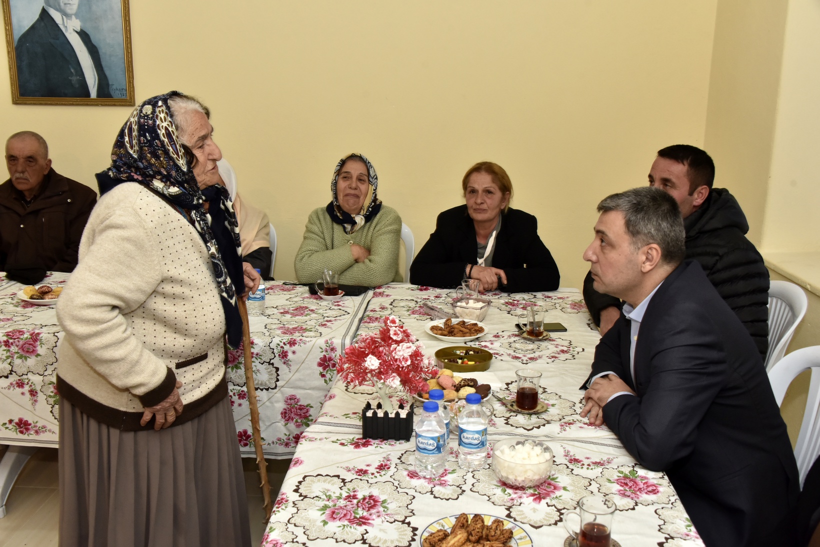 Vali Tanrısever köy ziyaretlerine Şiran'la devam etti 44