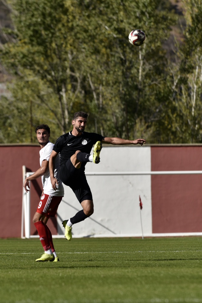 Gümüş son dakikada yıkıldı: 0-1 30
