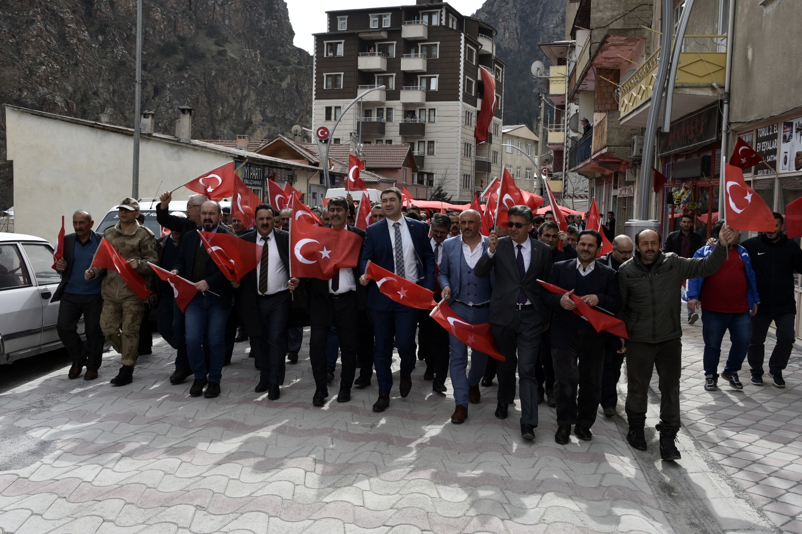 Torul’da Mehmetçiğe destek yürüyüşü 24