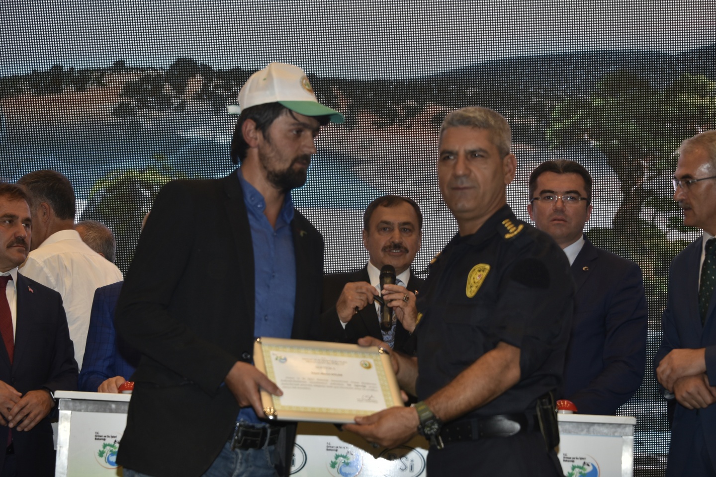 Bakan Eroğlu Gümüşhane’de 182 milyon TL’lik tesislerin temelini attı 37