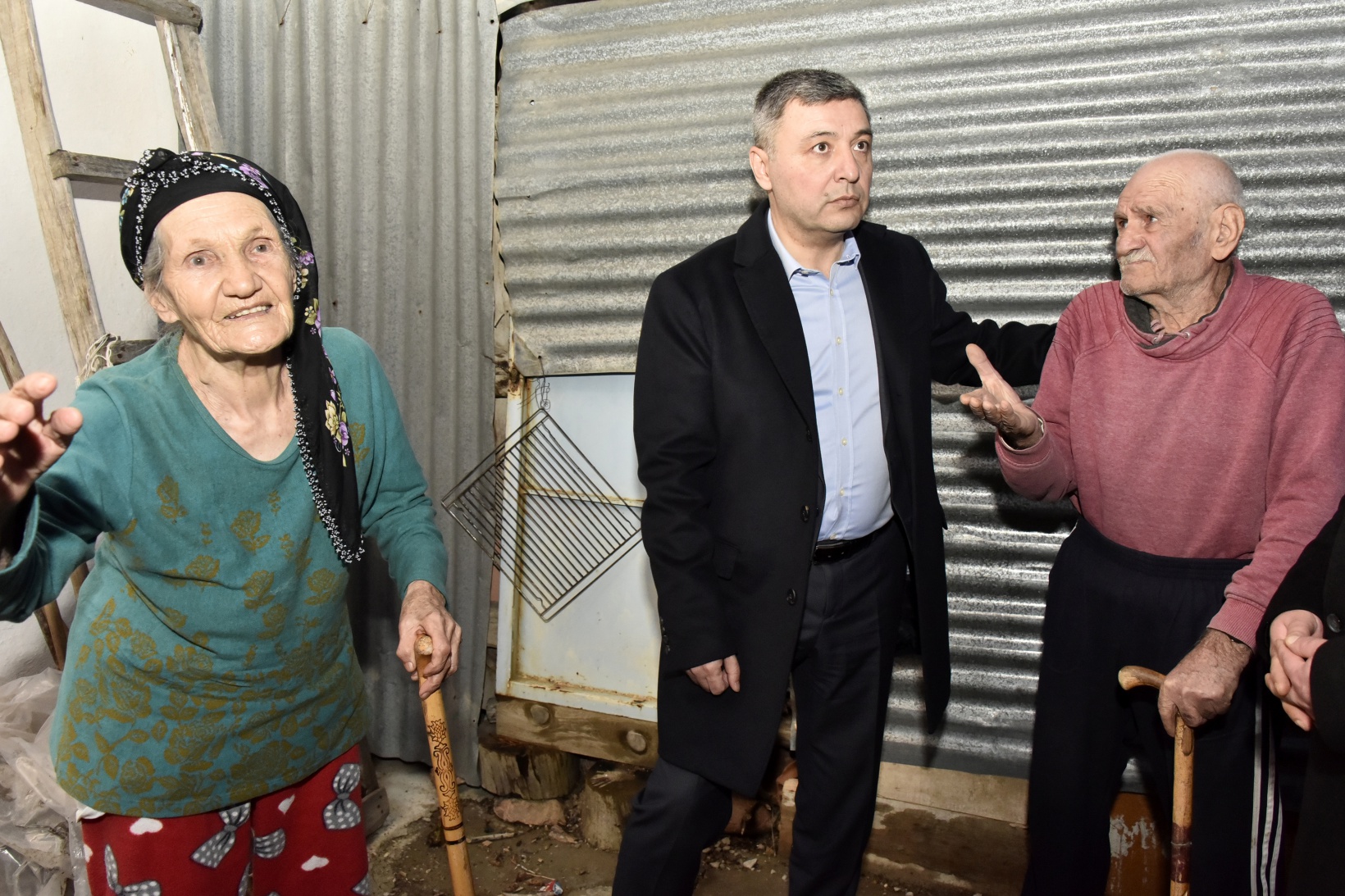 Vali Tanrısever köy ziyaretlerine Şiran'la devam etti 38