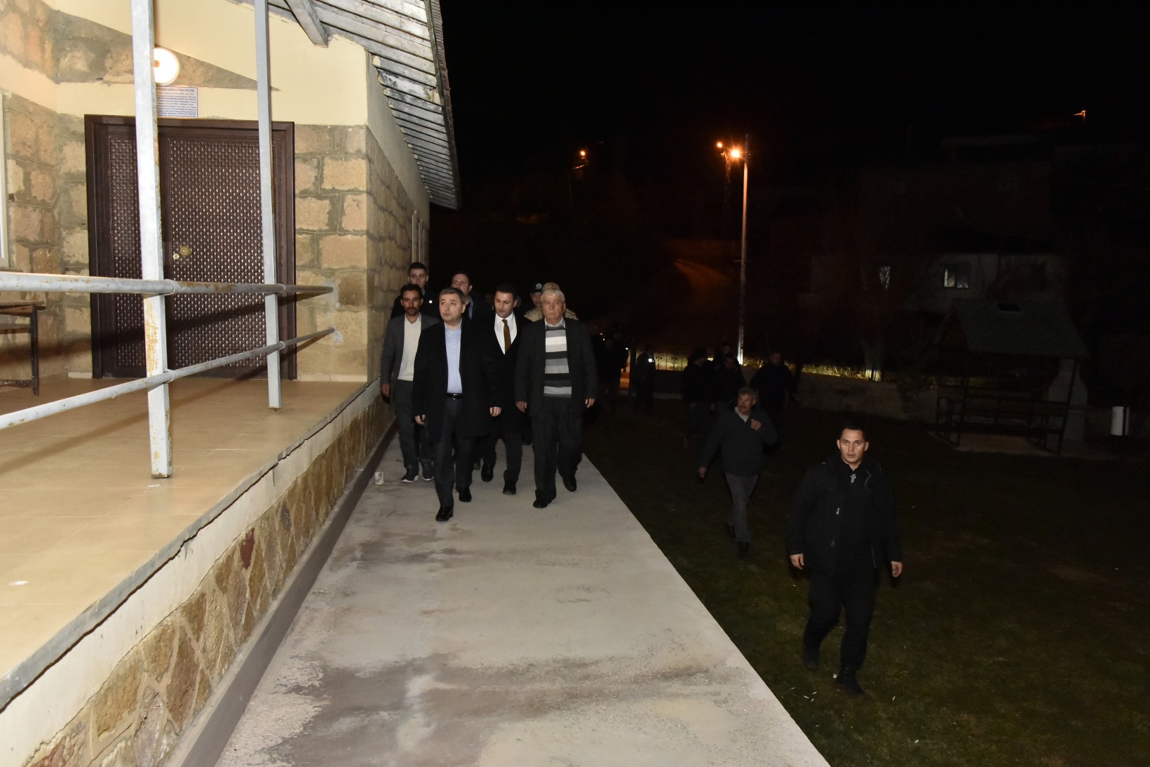 Vali Tanrısever köy ziyaretlerine Şiran'la devam etti 39