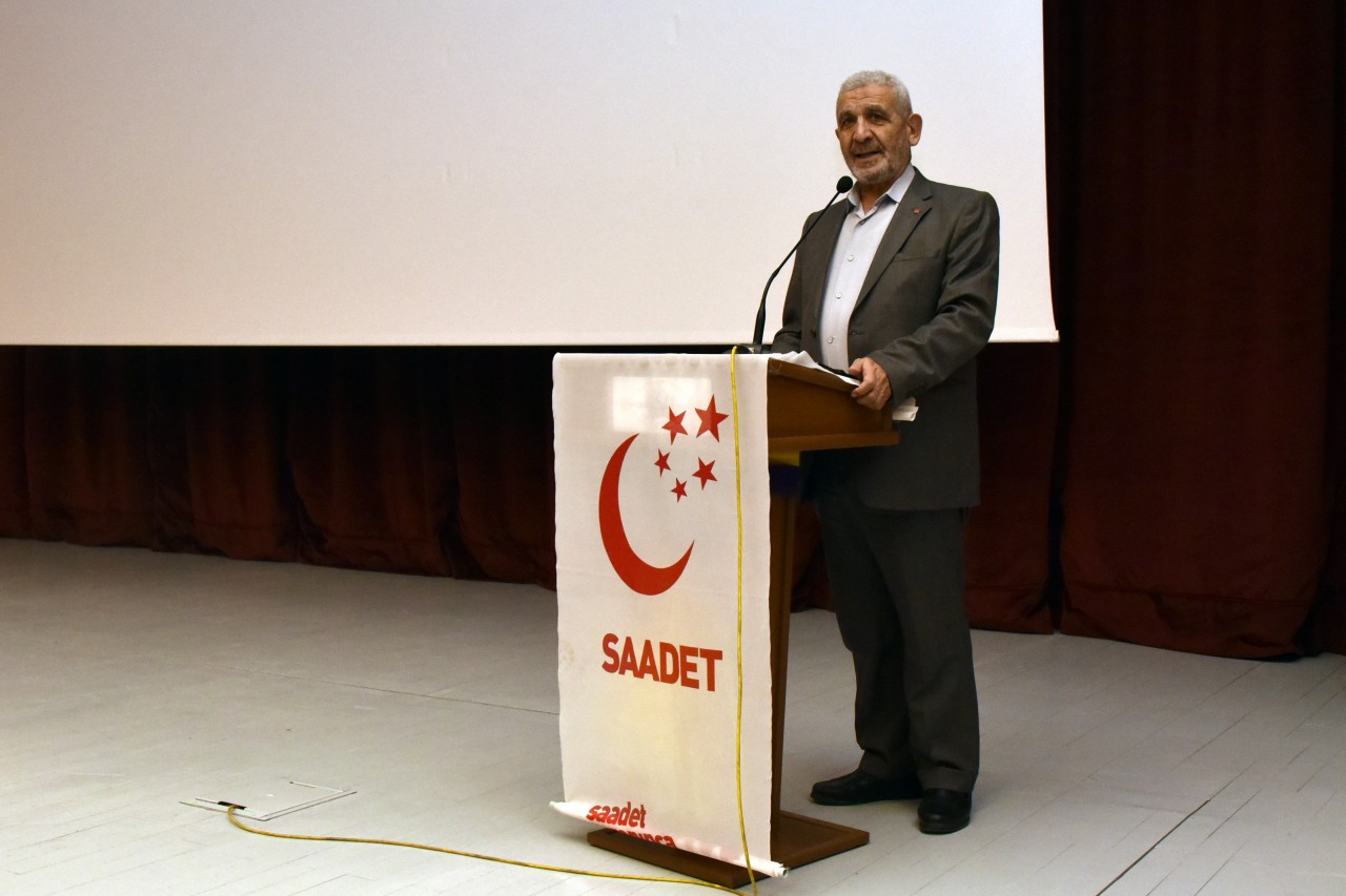 Gümüşhane’de ‘Allah Dostu Erbakan’ konferansı yapıldı 13