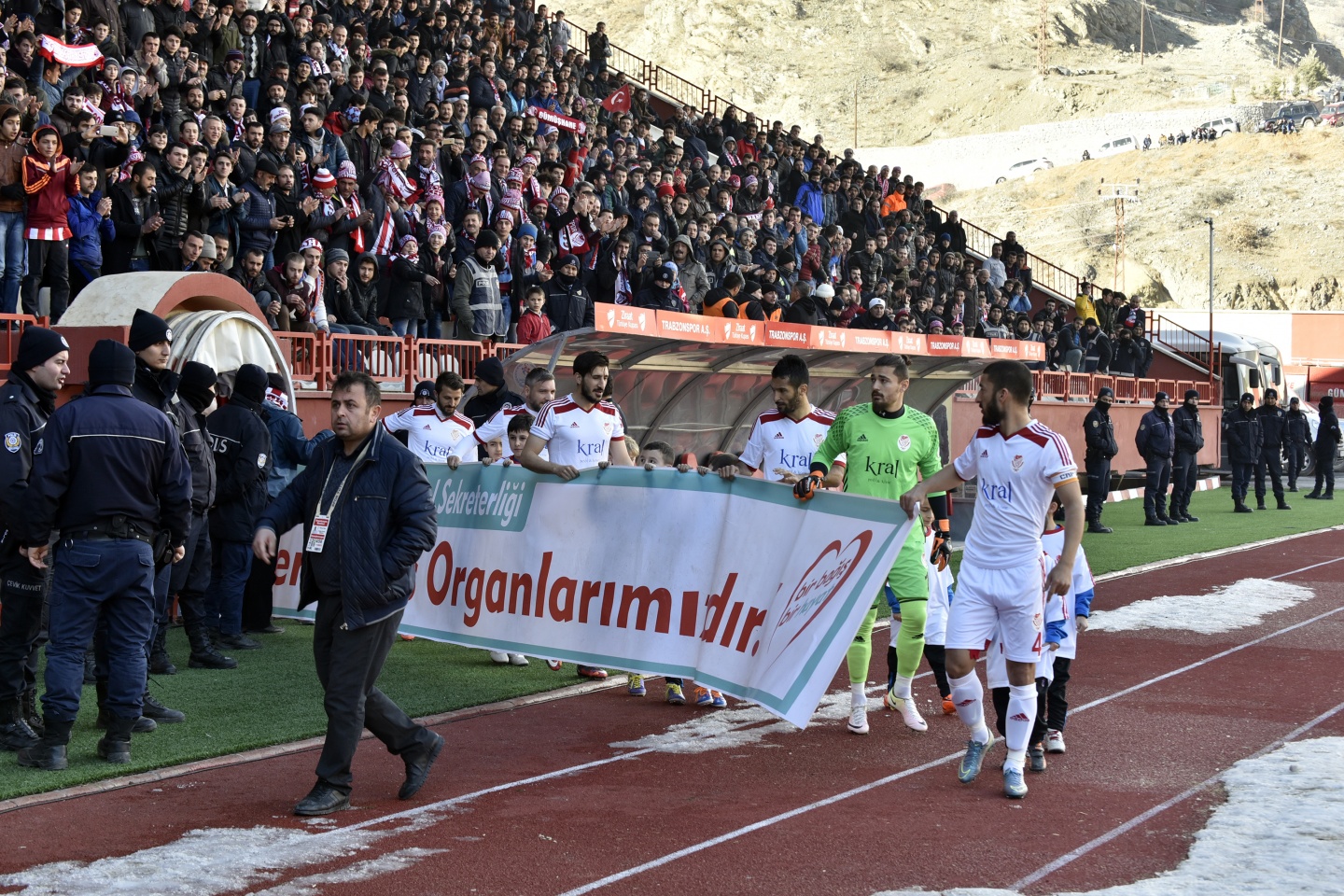 Gümüş tarih yazdı 96