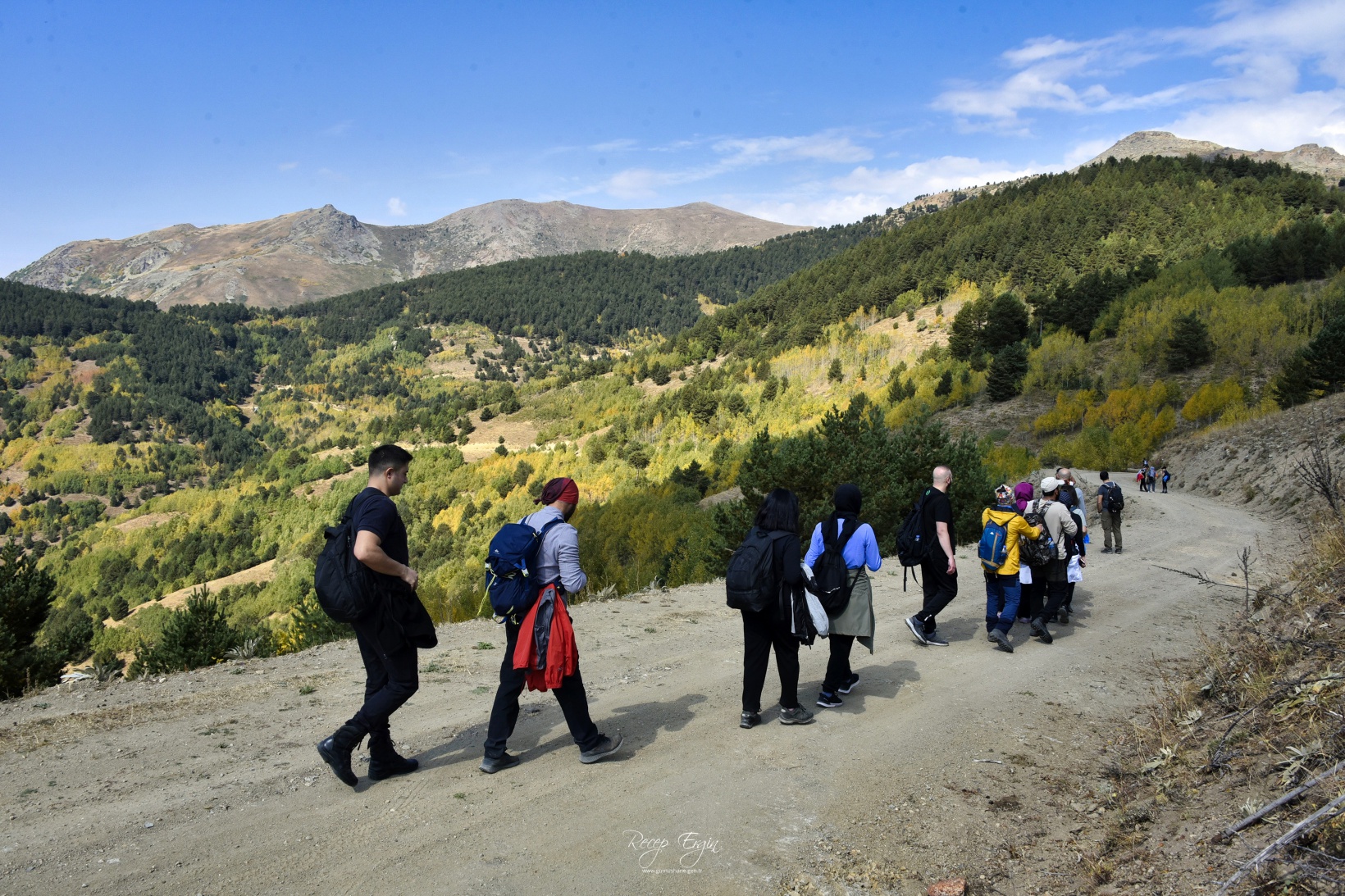Sonbaharın büyüleyici renkleri Gümüşhane'yi sardı 57