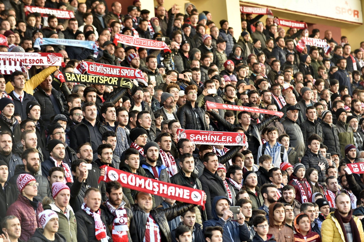 Gümüş tarih yazdı 64