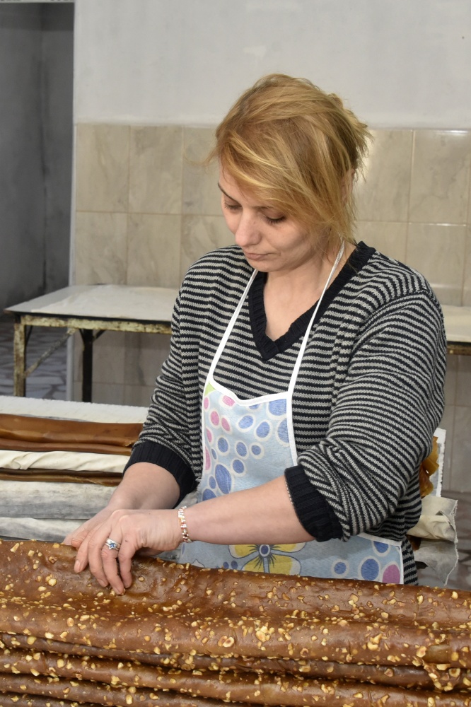 Bursa'dan Gümüşhane'ye gelin geldi, İŞKUR desteğiyle pestil üretim tesisi kurdu 6