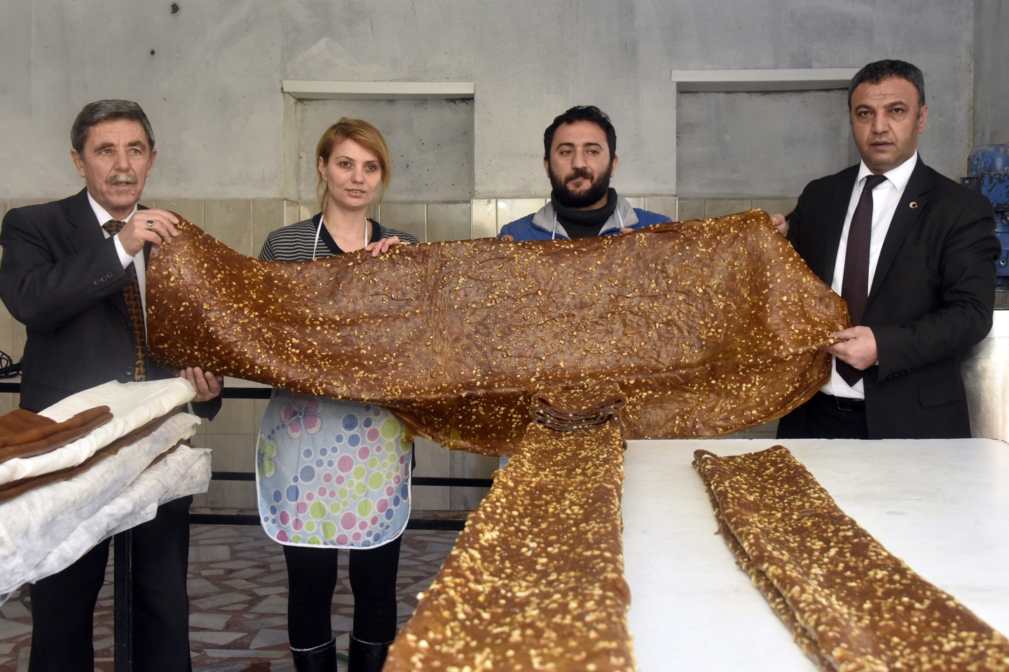 Bursa'dan Gümüşhane'ye gelin geldi, İŞKUR desteğiyle pestil üretim tesisi kurdu 11