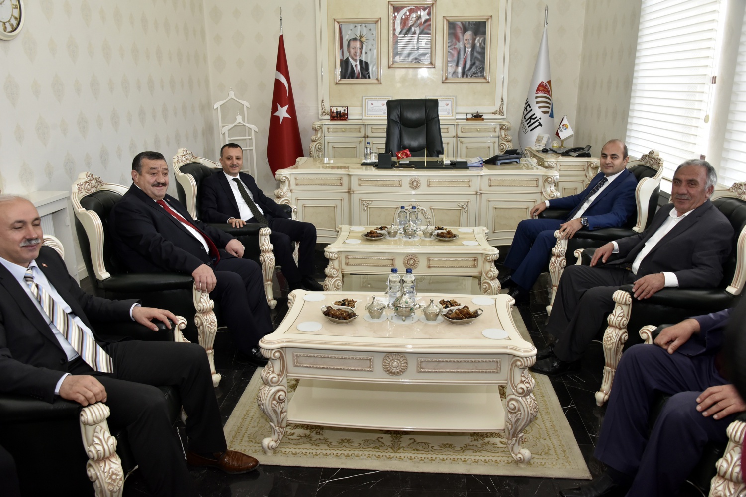 Vali Taşbilek Kelkit’te 11