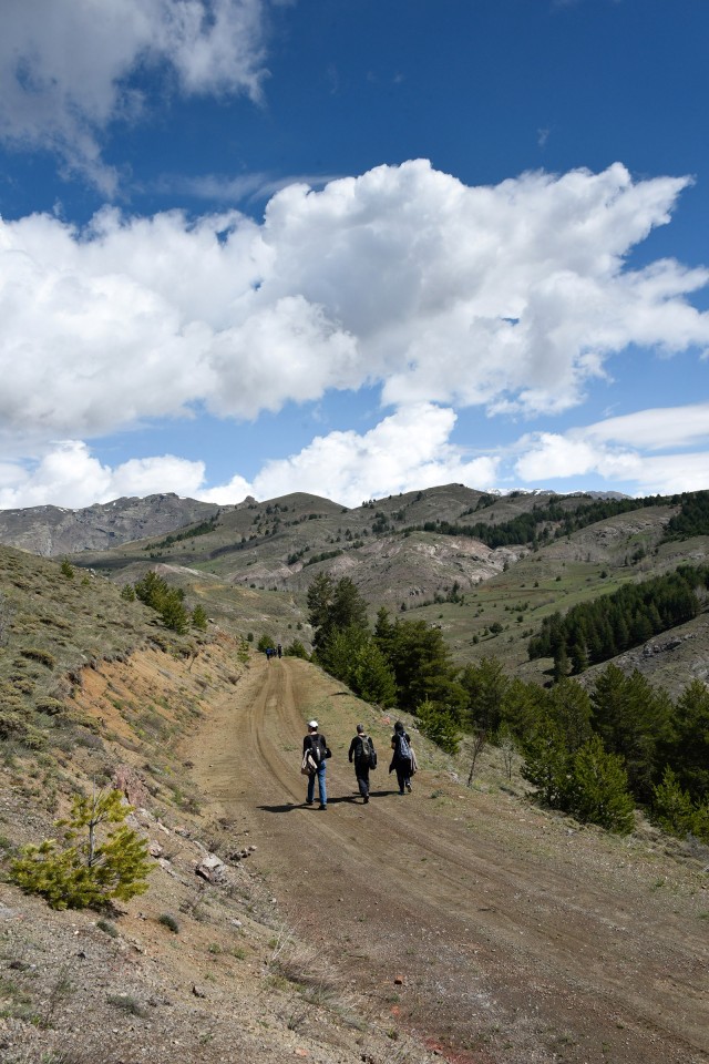 Gümüşhaneli Dağcılar Aynı Günde 5 Ayrı Zirveyi Aştılar 9