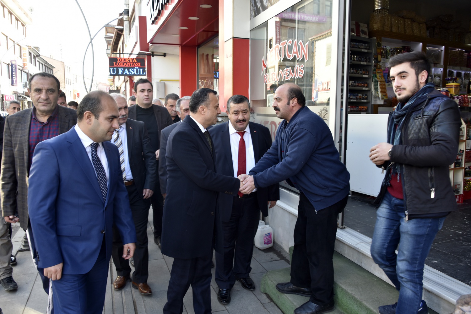 Vali Taşbilek Kelkit’te 20