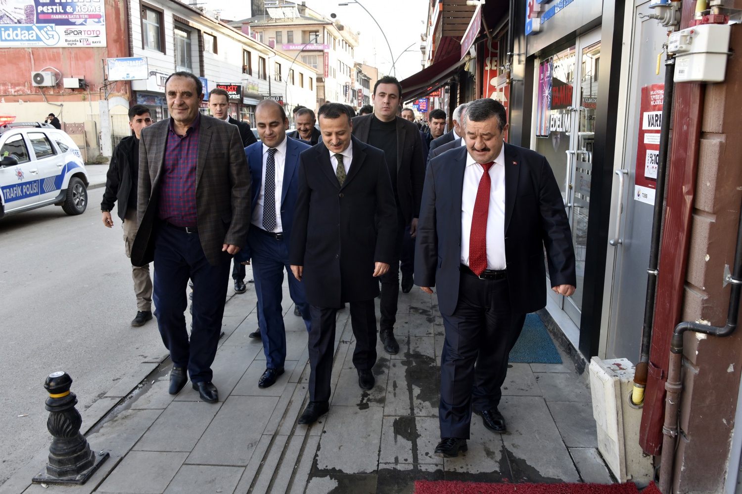 Vali Taşbilek Kelkit’te 22