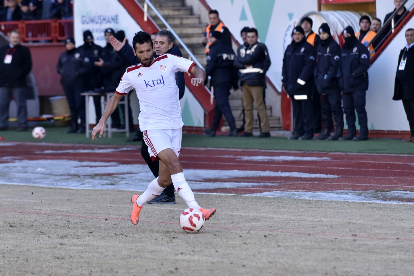 Gümüş tarih yazdı 108