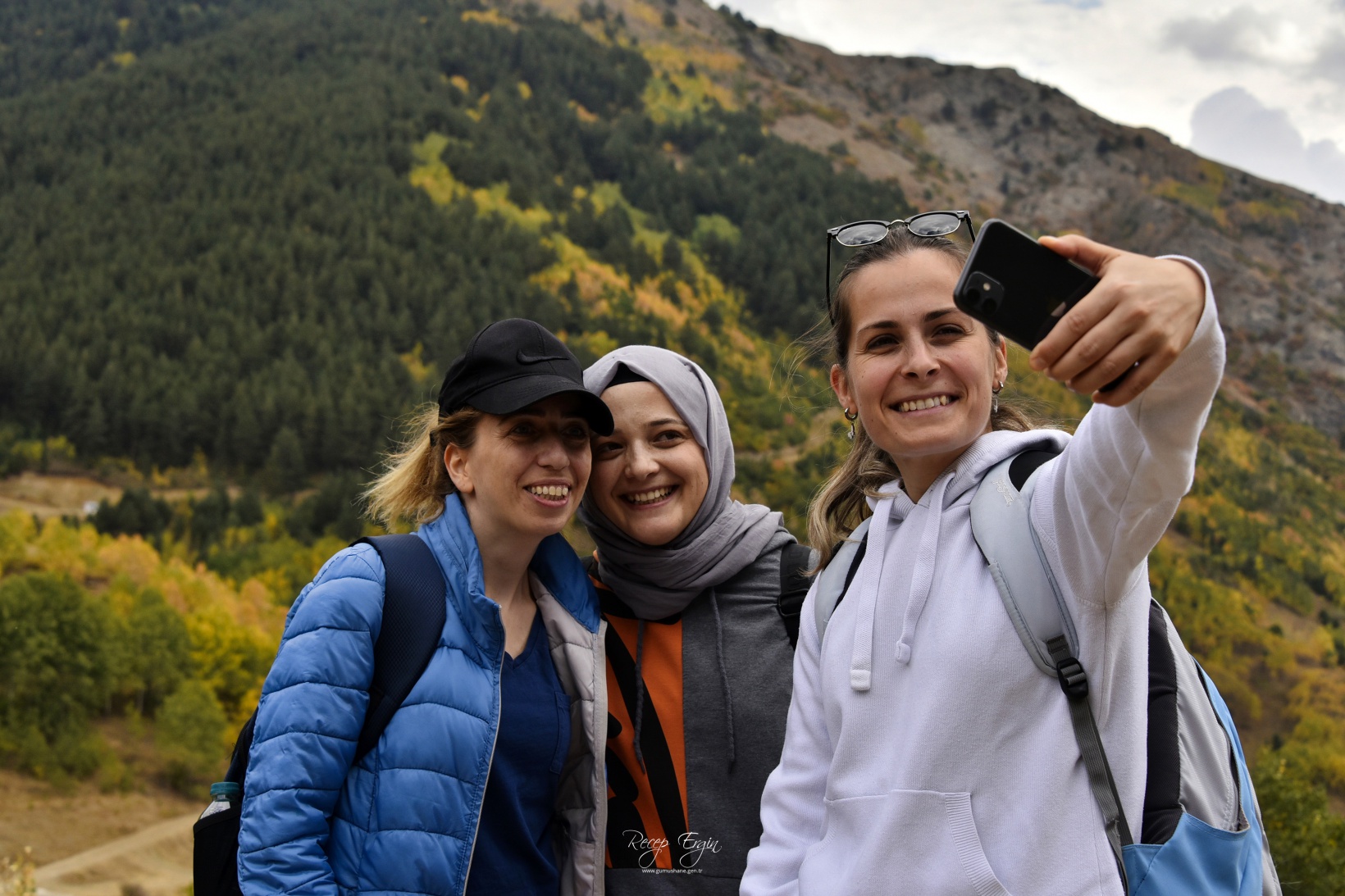 Sonbaharın büyüleyici renkleri Gümüşhane'yi sardı 8