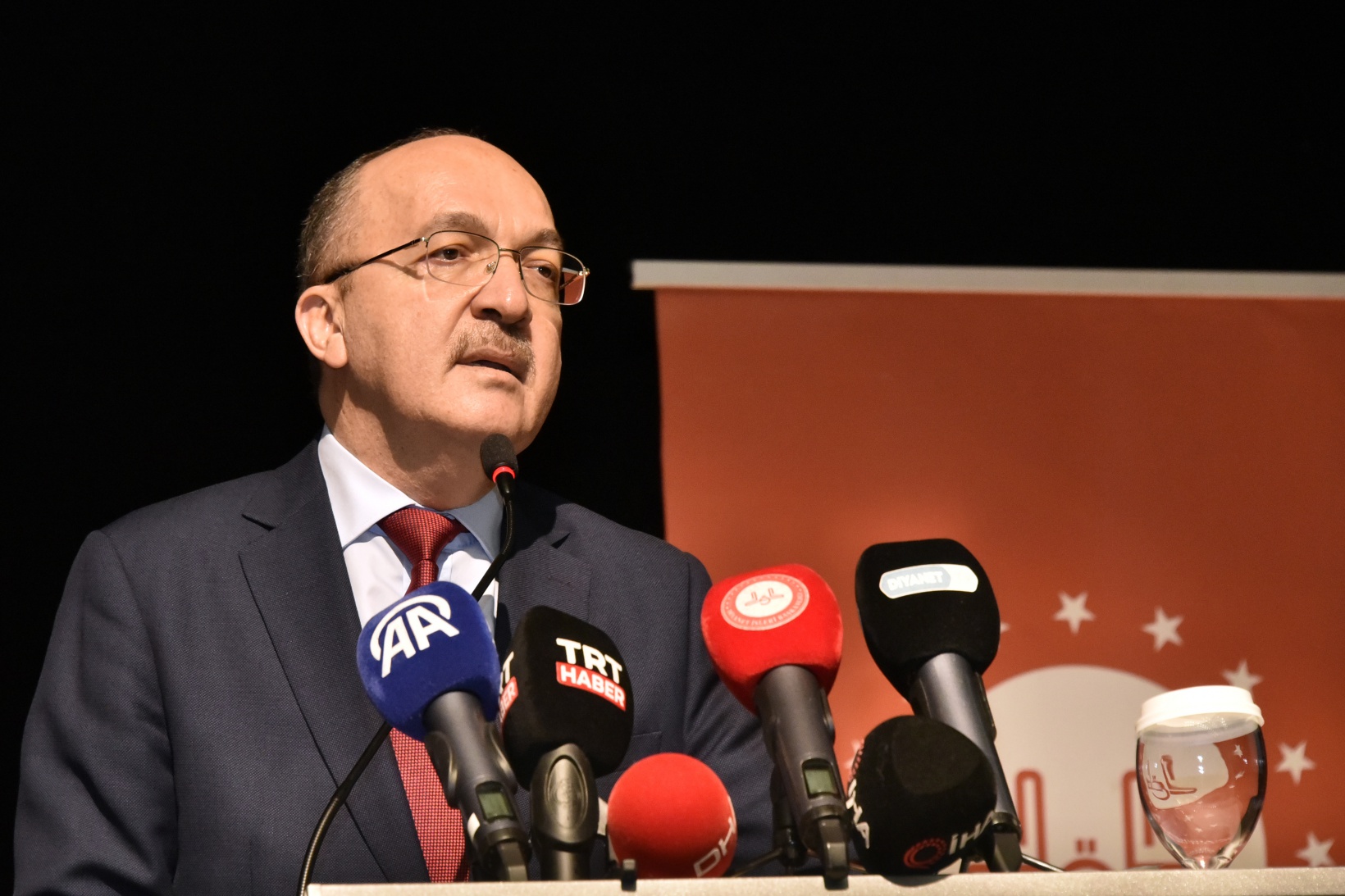 Erbaş’tan gençlere: Ne yapıyorsanız en iyisini yapın 33