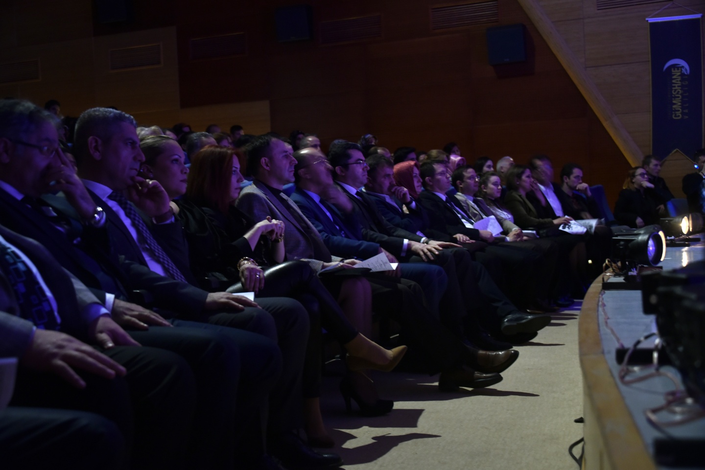 Güldestan Balesi Gümüşhane'de sahnelendi 31