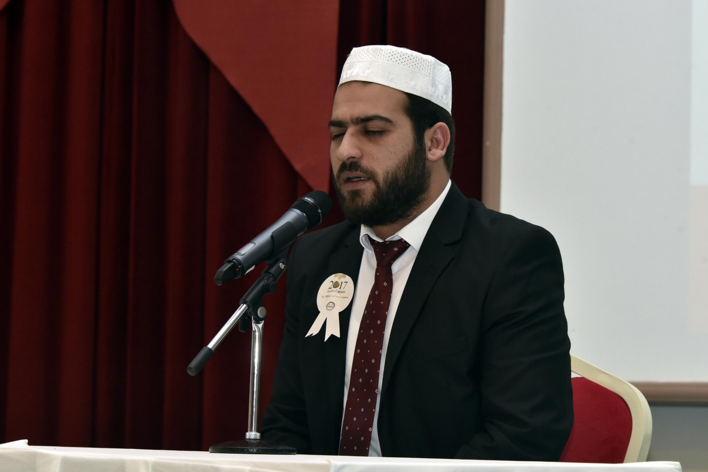 Güvenilir toplum güvenilir insanlardan oluşur 1