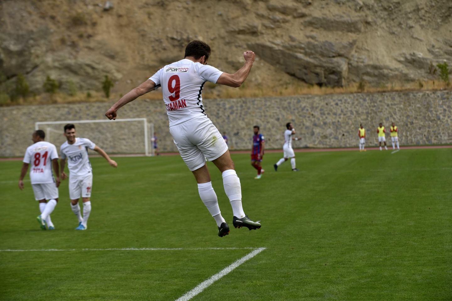 Gümüş, Silivri'ye acımadı: 4-1 45