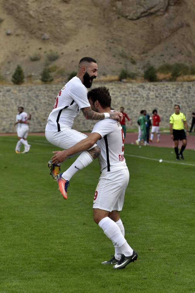 Gümüş, Silivri'ye acımadı: 4-1 46