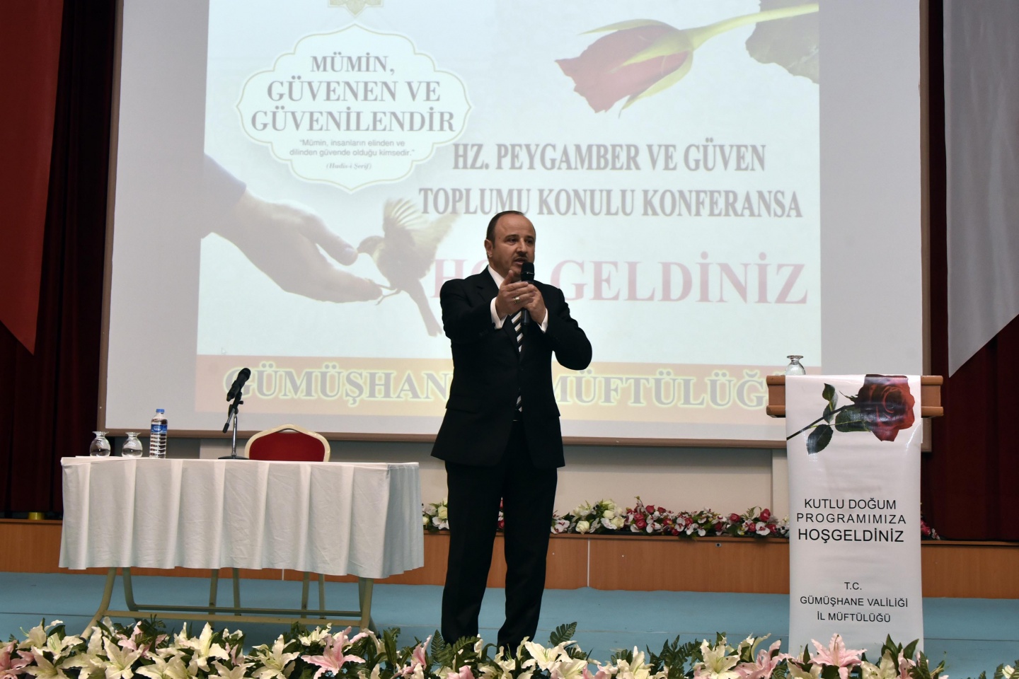 Güvenilir toplum güvenilir insanlardan oluşur 13