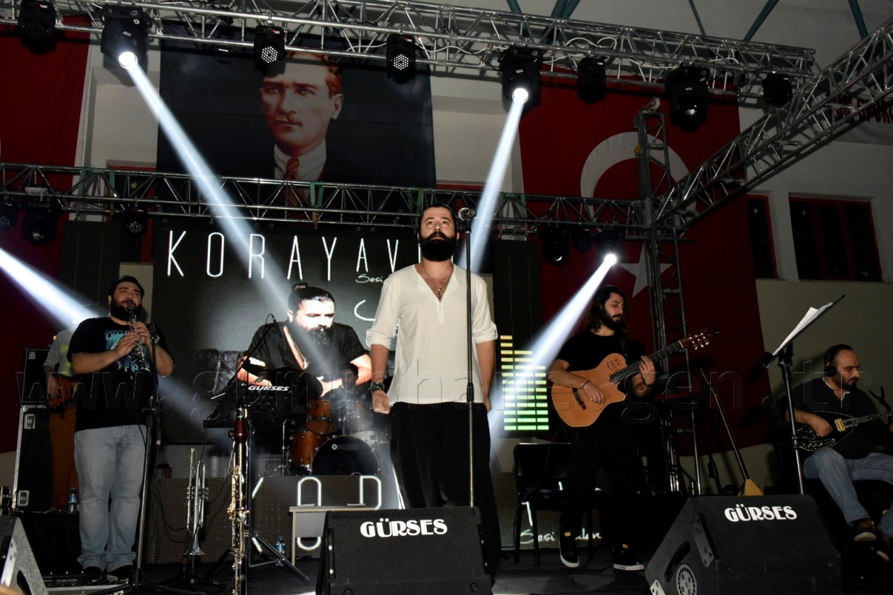 Gümüşhane'de Koray Avcı coşkusu 3