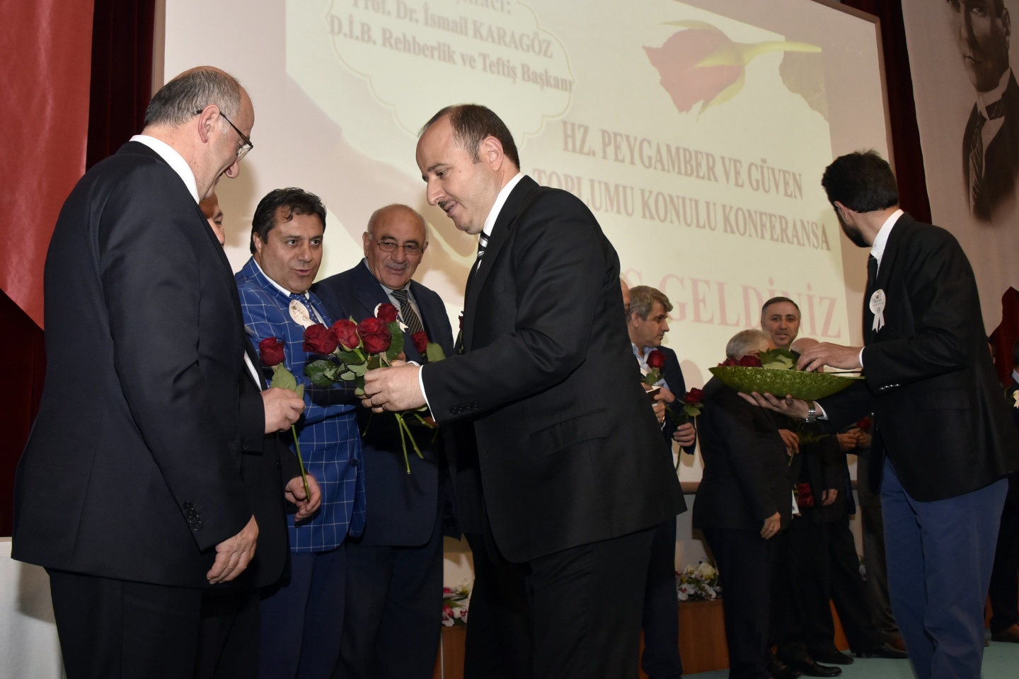 Güvenilir toplum güvenilir insanlardan oluşur 10