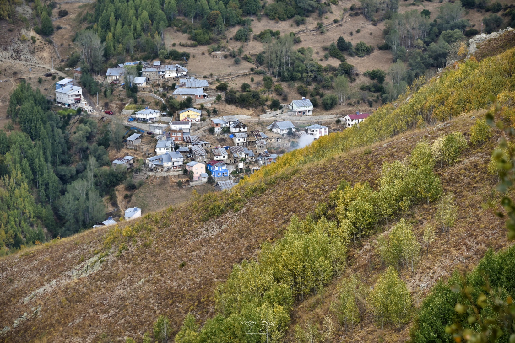 Sonbaharın büyüleyici renkleri Gümüşhane'yi sardı 44