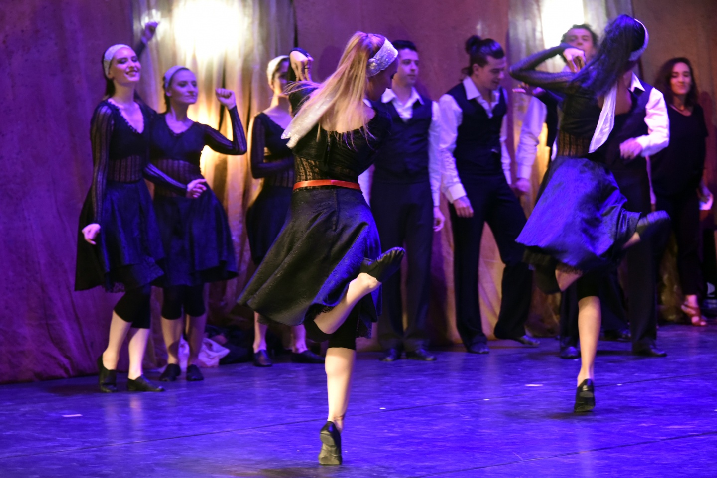 Güldestan Balesi Gümüşhane'de sahnelendi 44