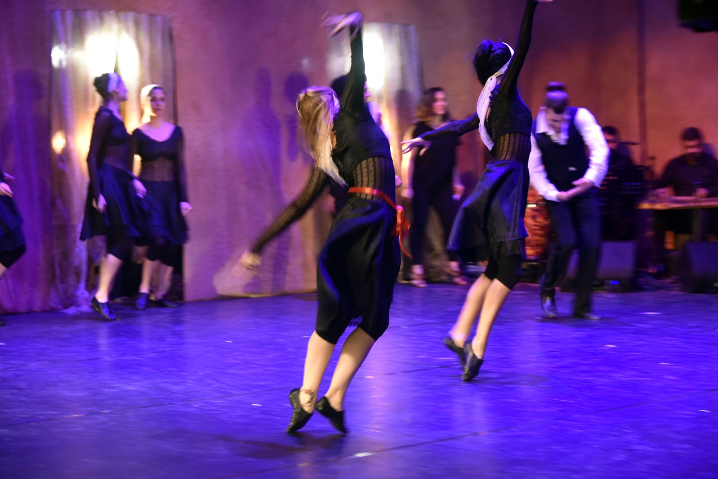 Güldestan Balesi Gümüşhane'de sahnelendi 41