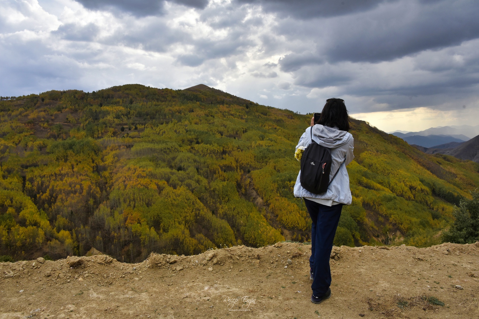 Sonbaharın büyüleyici renkleri Gümüşhane'yi sardı 19