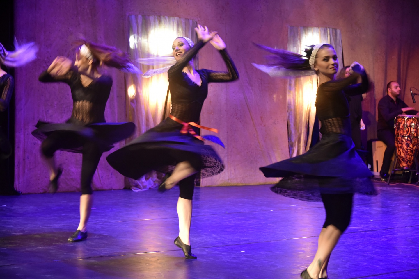 Güldestan Balesi Gümüşhane'de sahnelendi 43