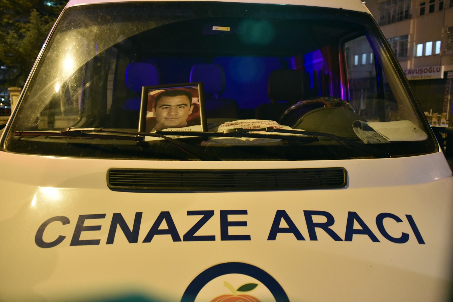 Trafik kazasında vefat eden emniyet amiri memleketine uğurlandı 8