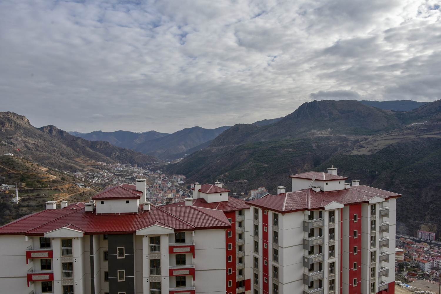 TOKİ’nin 530 konut projesinde çalışmalar son virajda 17