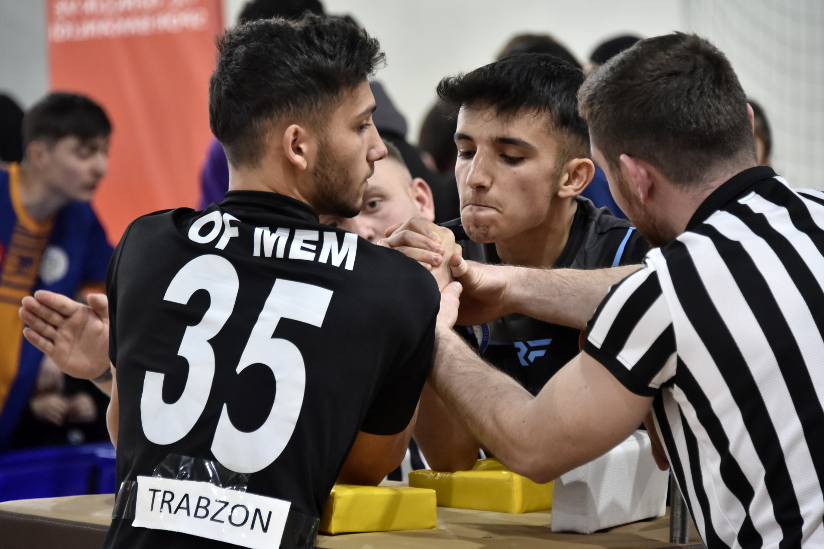 Bilek güreşi grup müsabakaları Gümüşhane’de yapıldı 7