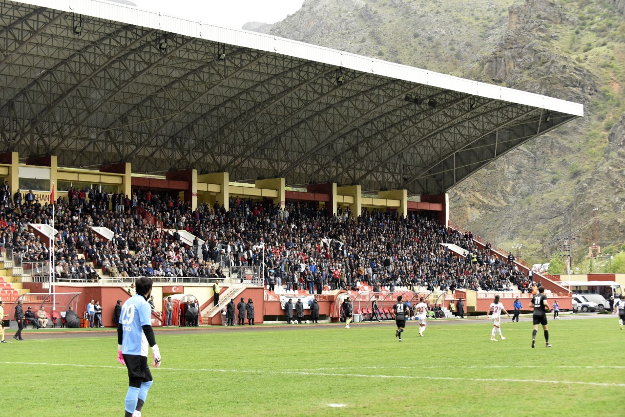 Gümüş fırsat tepti: 1-1 5