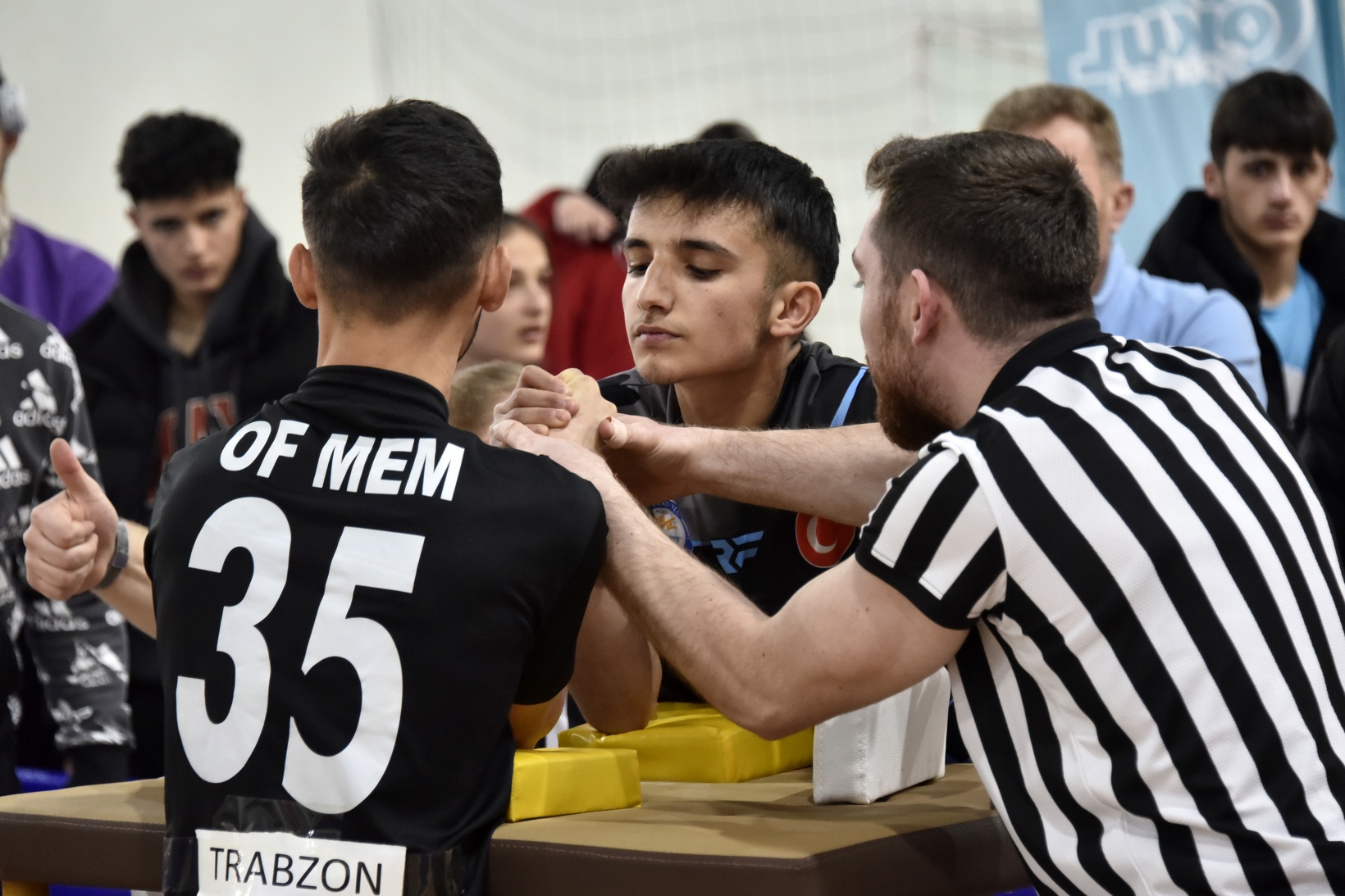 Bilek güreşi grup müsabakaları Gümüşhane’de yapıldı 2