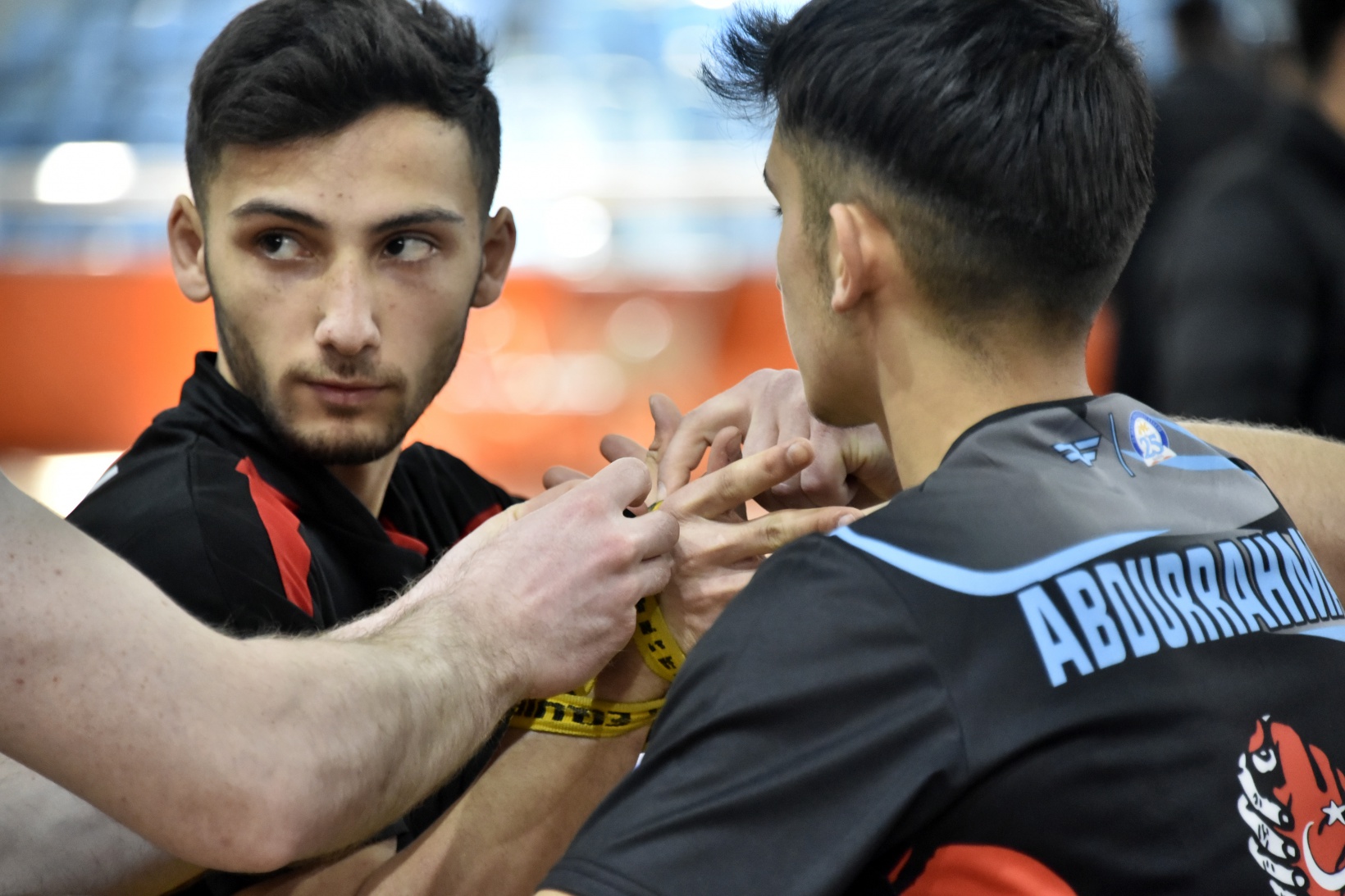 Bilek güreşi grup müsabakaları Gümüşhane’de yapıldı 8