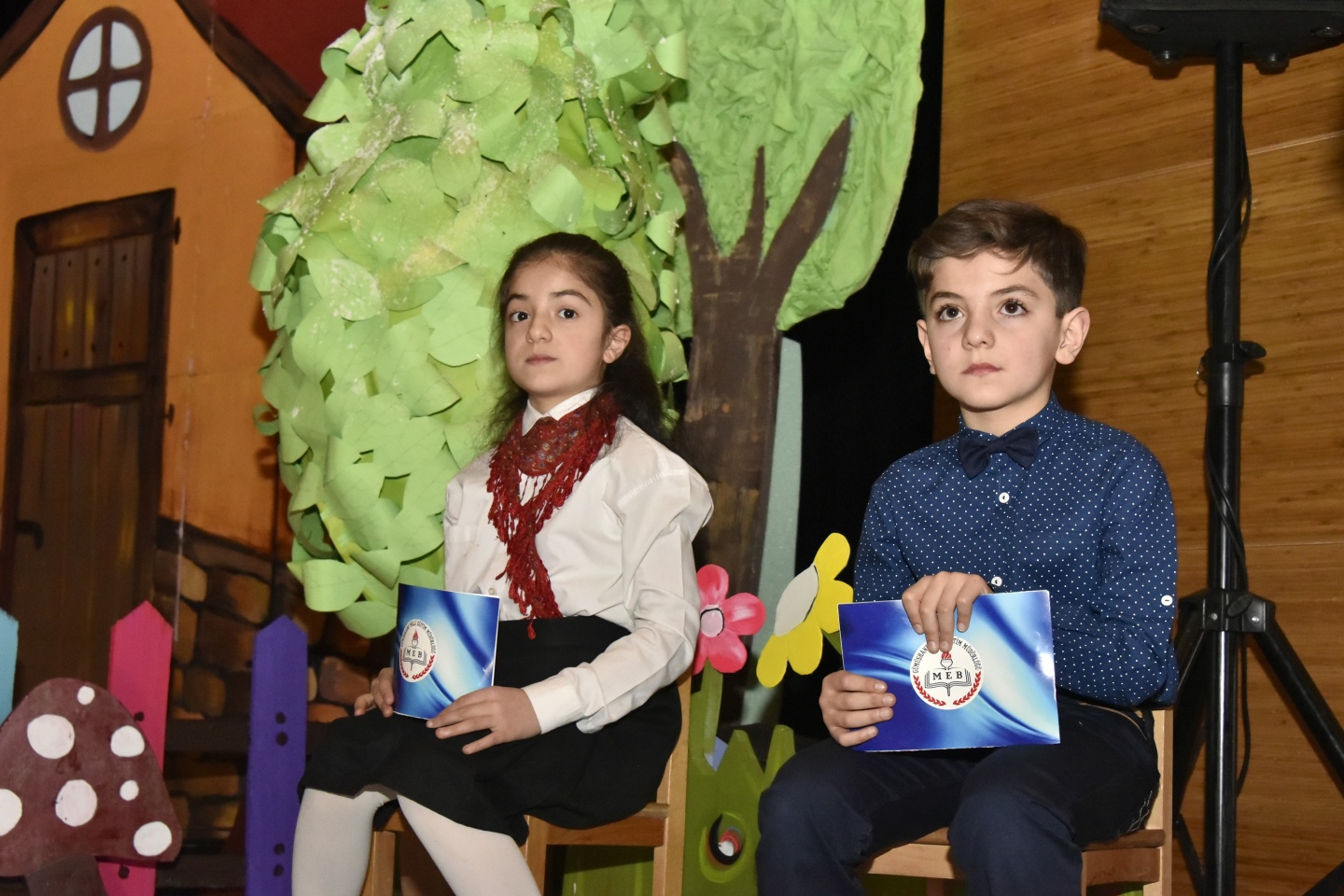 Minikler masal anlattı, büyükler dinledi 4