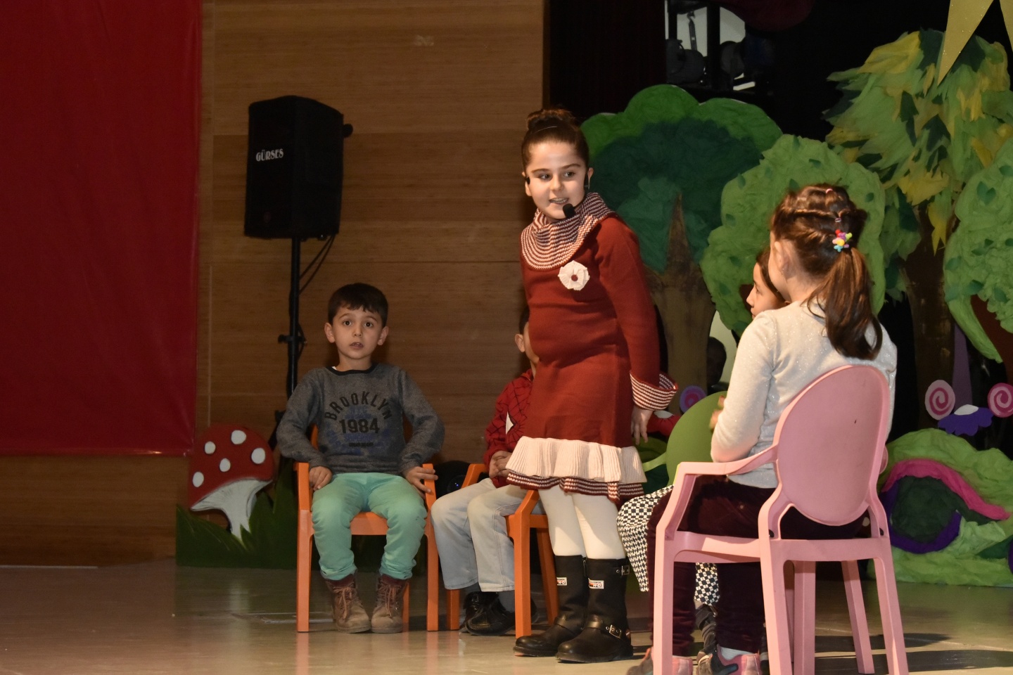 Minikler masal anlattı, büyükler dinledi 11