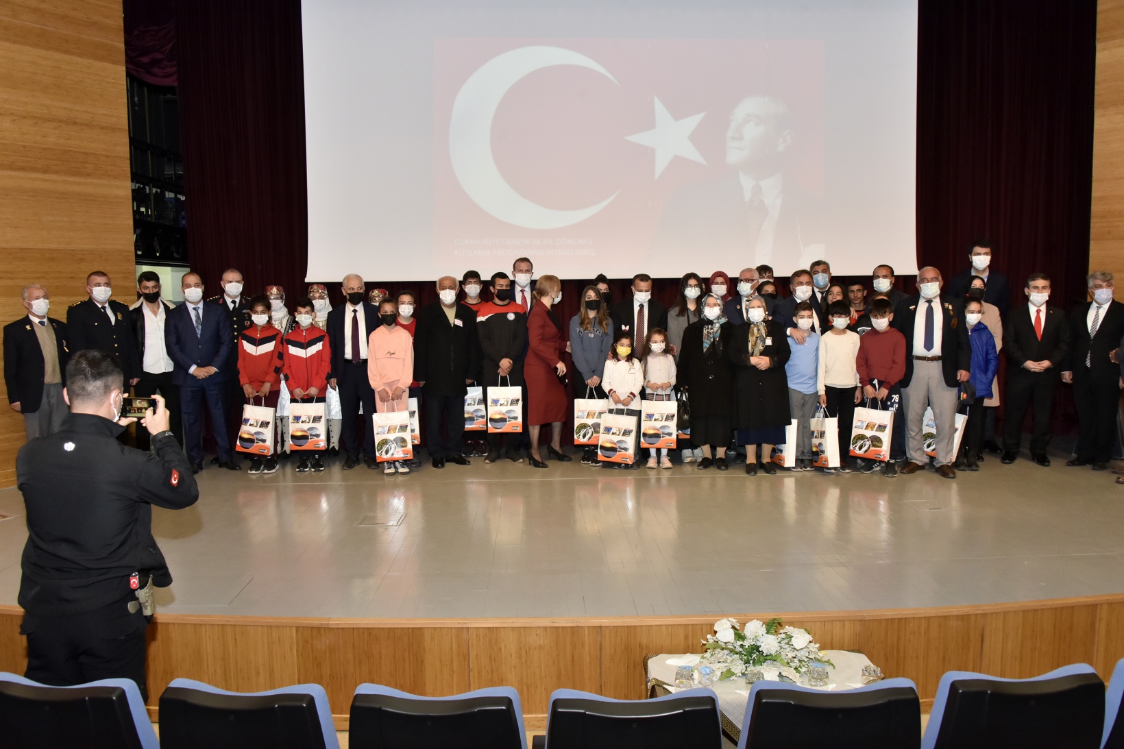 Gümüşhane’de Cumhuriyet coşkusu 25