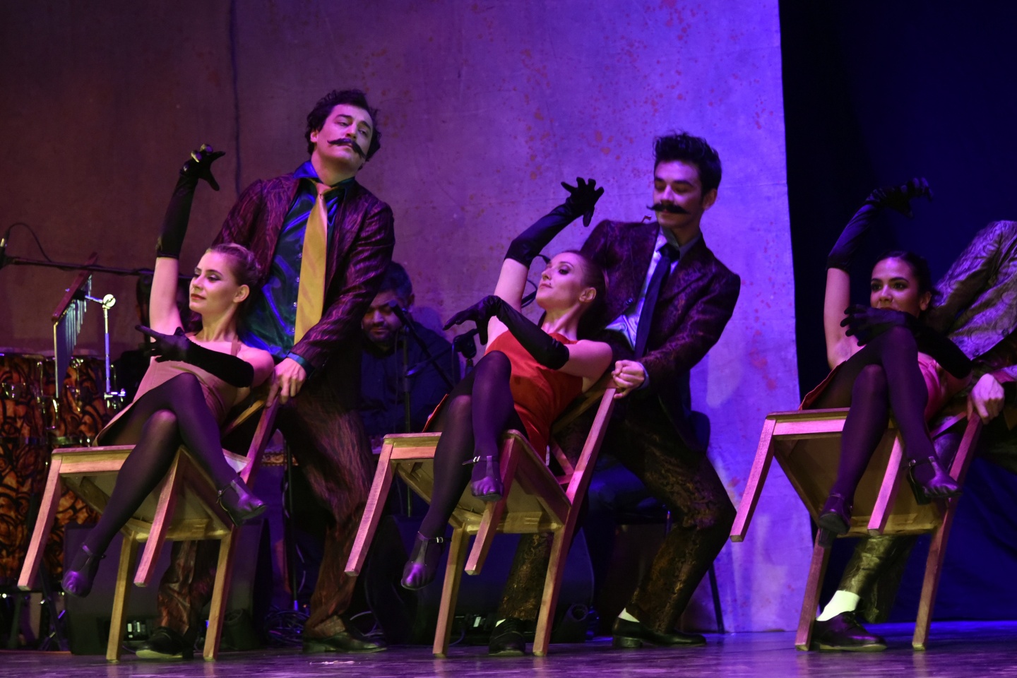 Güldestan Balesi Gümüşhane'de sahnelendi 46