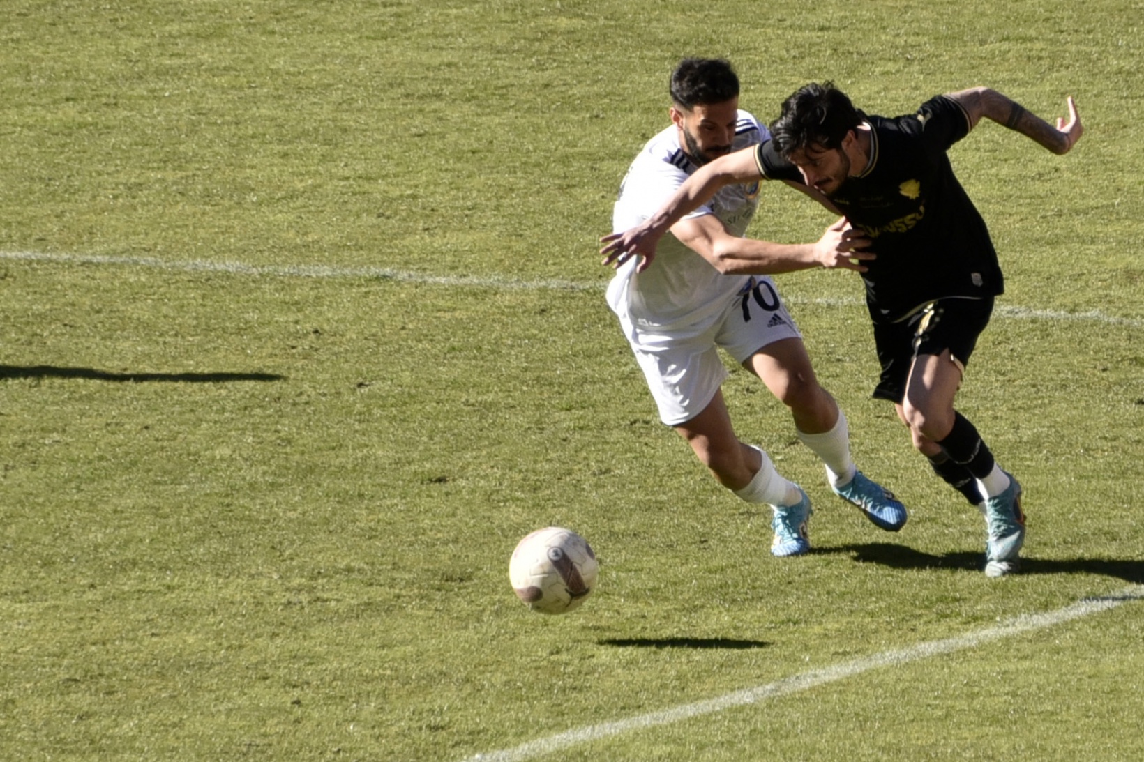 Gümüş umutsuz vaka: 1-3 2