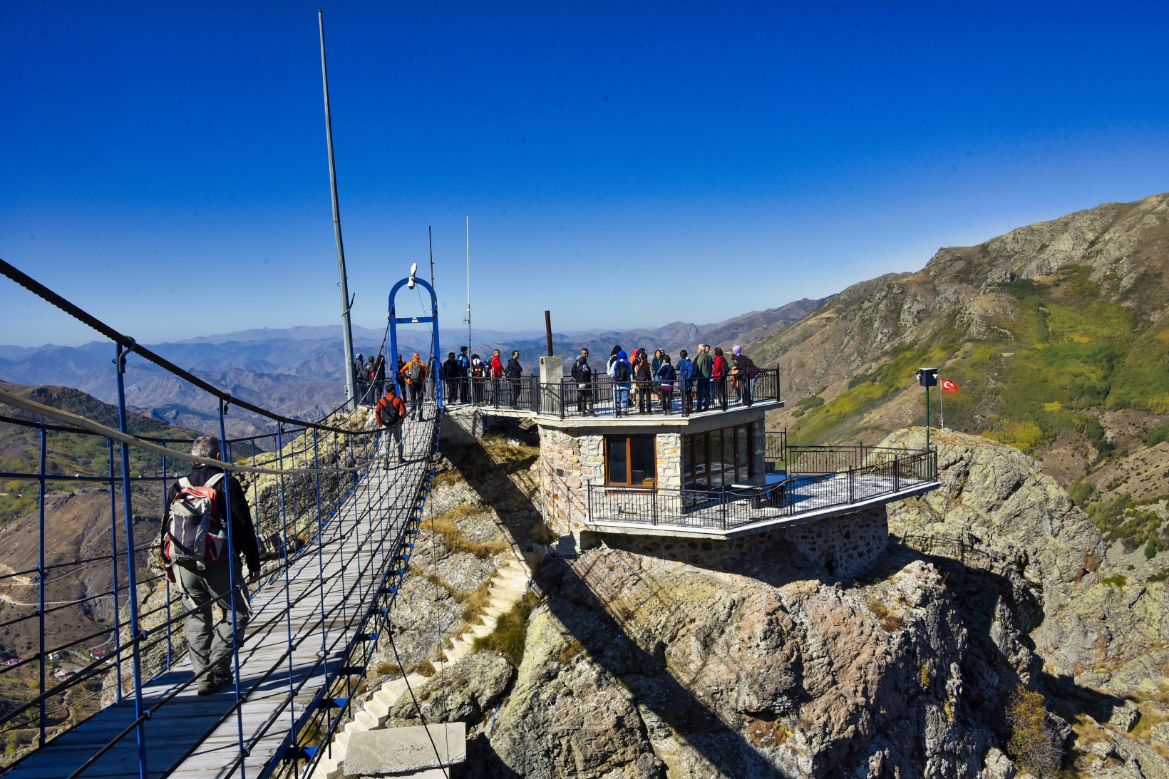 Gümüşhane'de doğa tutkunları sonbaharın keyfini çıkarıyor 9
