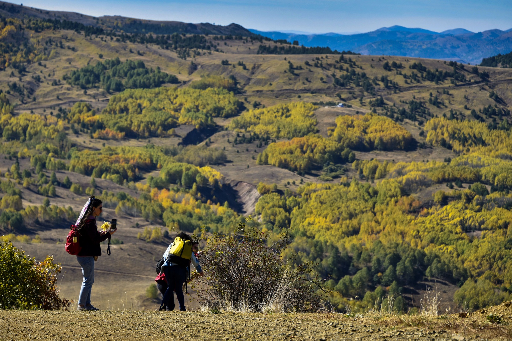 Gümüşhane'de doğa tutkunları sonbaharın keyfini çıkarıyor 8