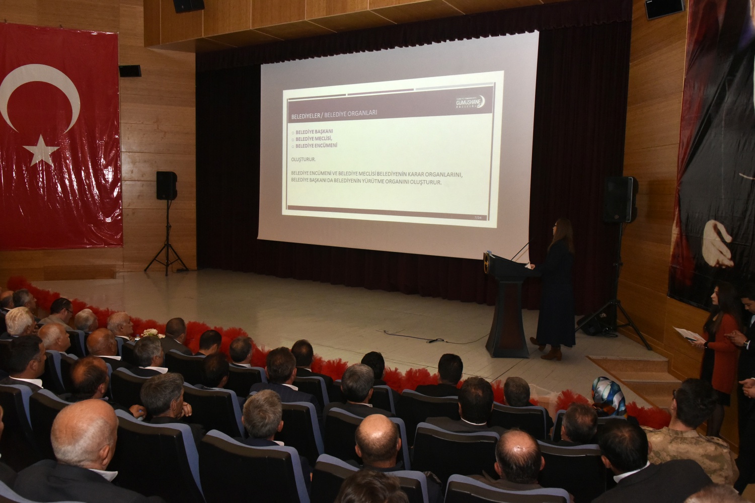 Gümüşhane’de muhtarlara bilgilendirme toplantısı yapıldı 12